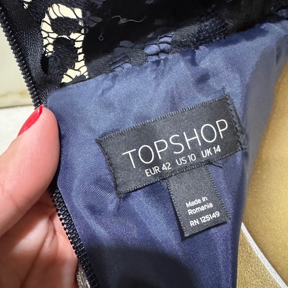 Topshop Navy Blue Velvet Black Lace Open Back Romper Size 10 - Picture 9 of 9